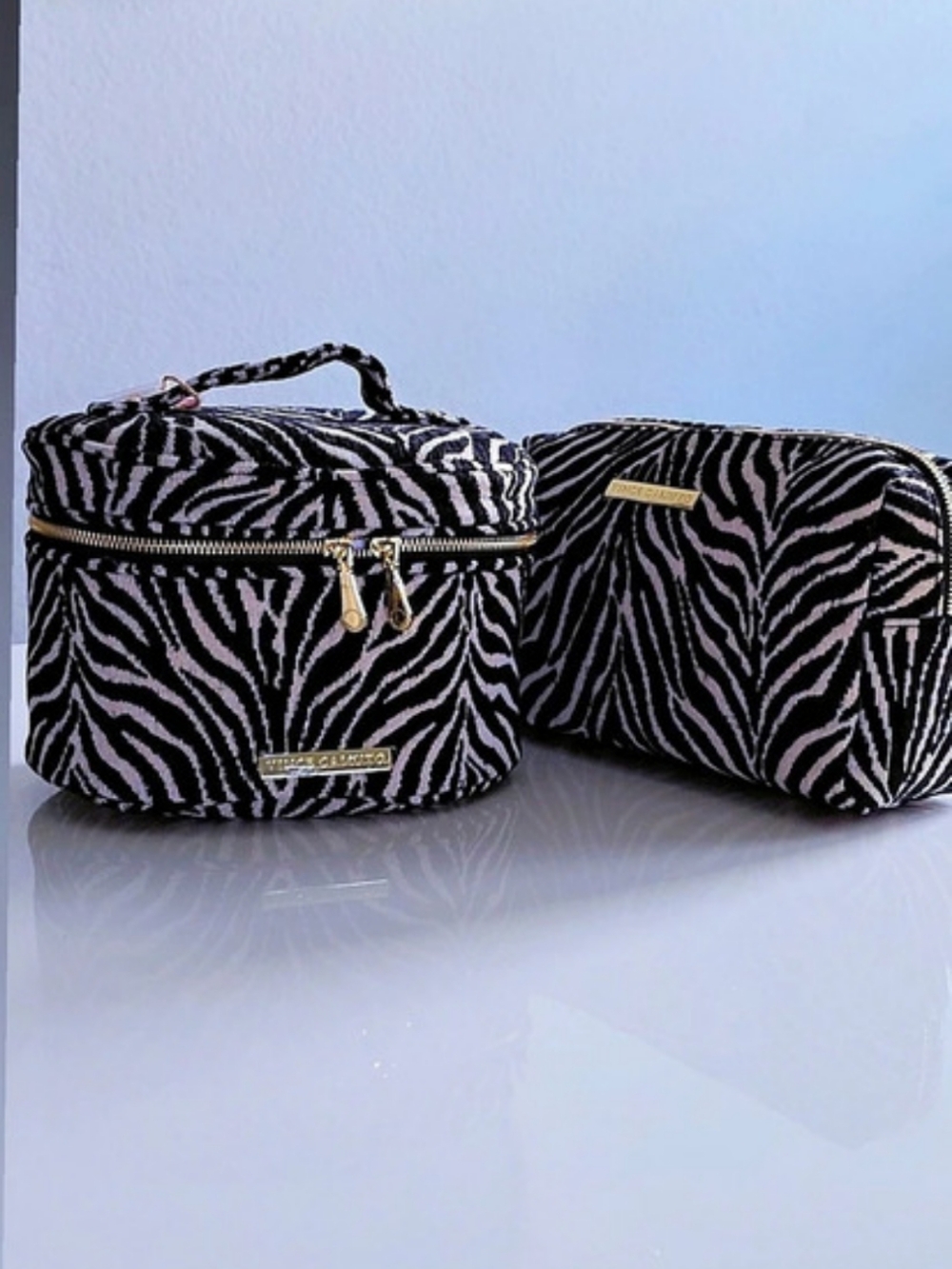 Vince Camuto Zebra Cosmetic Bag 2-Piece Set, NWT